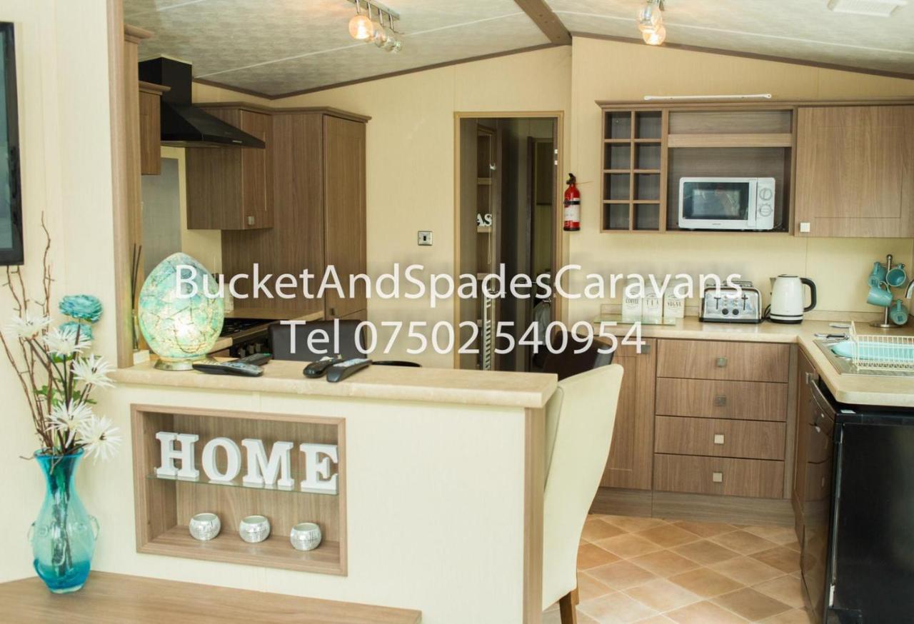 Blackpool Caravans Marton Mere Exterior foto
